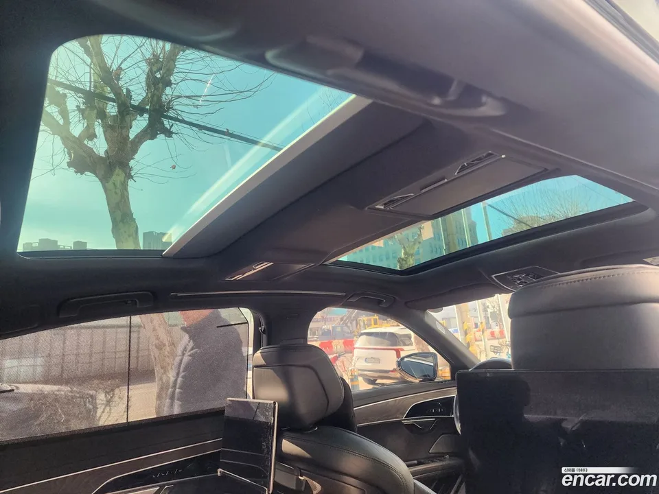 Audi A8 50 TDI LWB 2023 — миниатюра 4