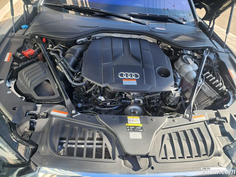 Audi A8 50 TDI LWB 2023 — миниатюра 5