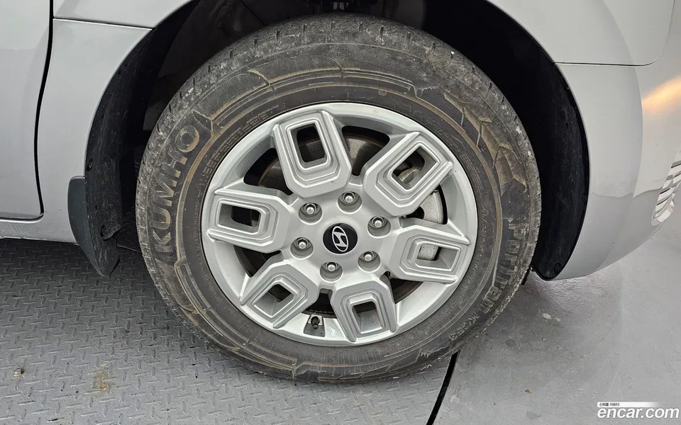 Hyundai Staria HEV 1.6 3 2024 — миниатюра 2