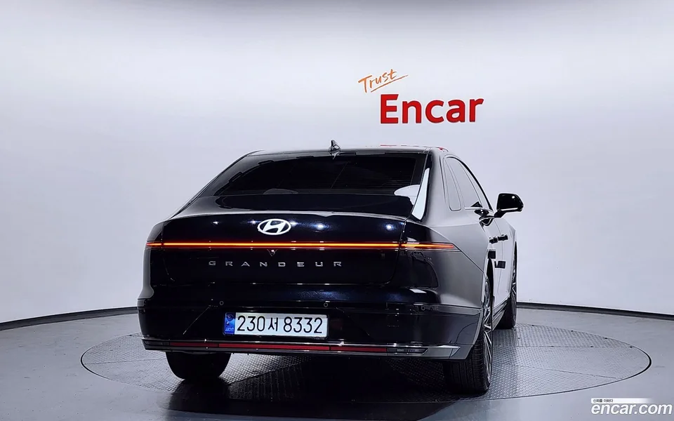 Hyundai Grandeur Hybrid 2023 — миниатюра 4