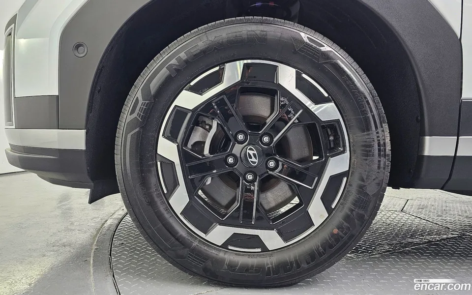 Hyundai SantaFe 2.5T 2WD 2024 — миниатюра 2
