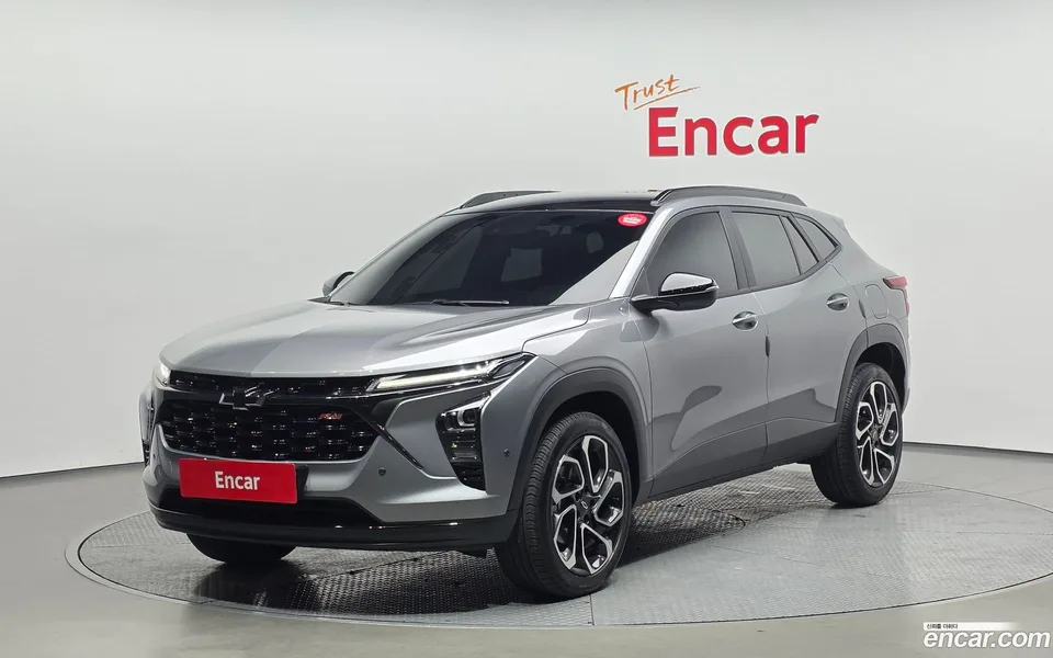 Chevrolet Trax Crossover 1.2 RS 2023 — фото 1, купить с доставкой в Москву