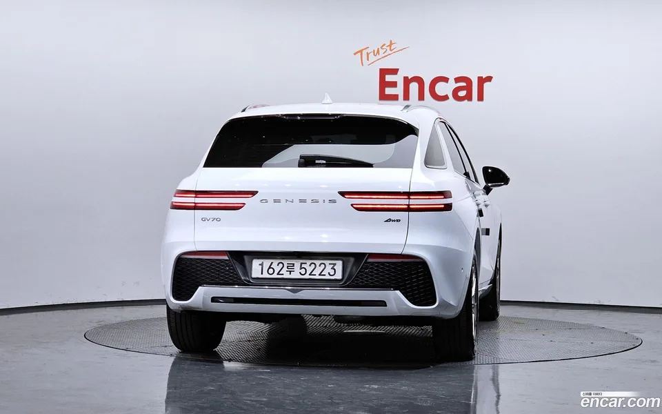 Genesis GV70 2.2 AWD 2022 — thumbnail 4