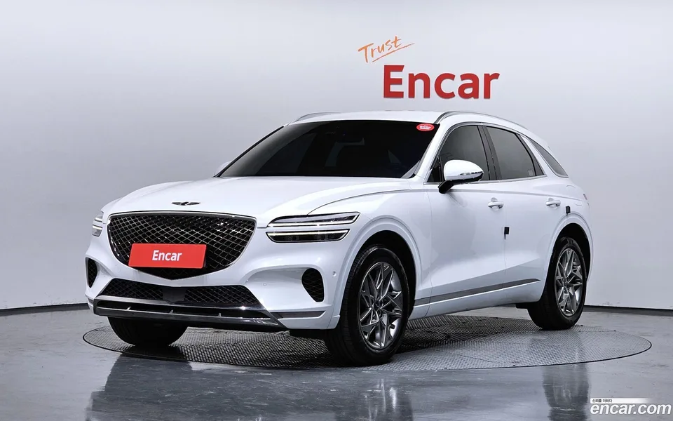 Genesis GV70 2.2 AWD 2022 — photo 1, buy with delivery to Moscow