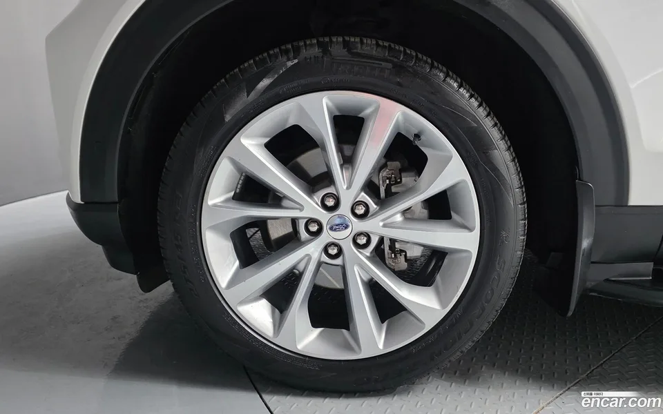 Ford Explorer 3.0 4WD 2022 — миниатюра 2