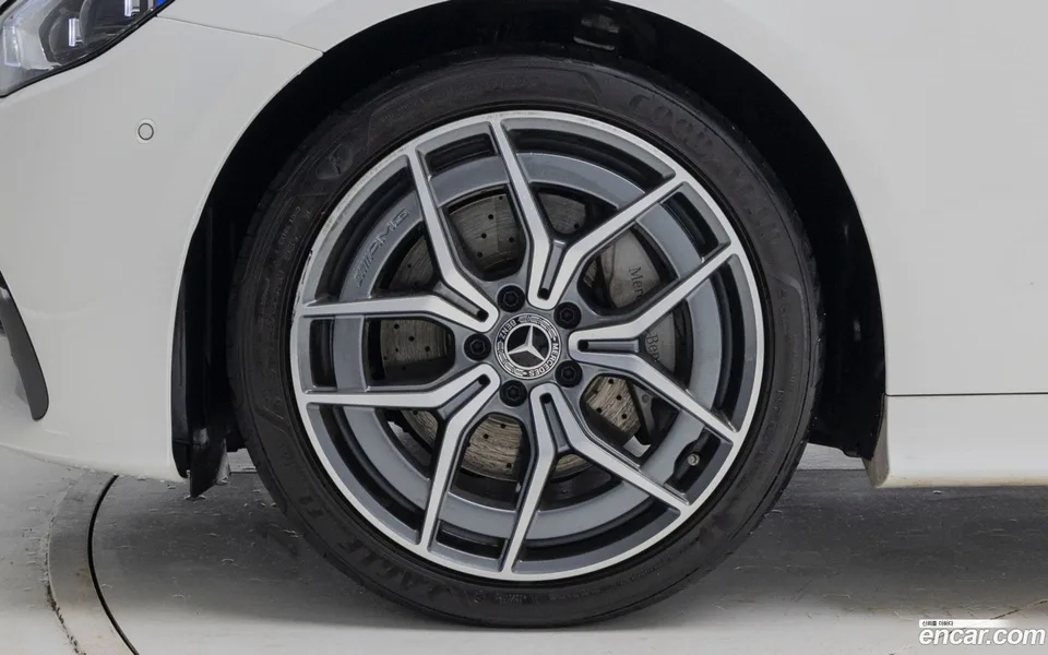 Mercedes-Benz E-Class E300d 4MATIC 2023 — миниатюра 2