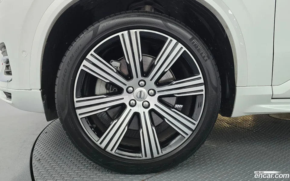 Volvo XC90 T8 2022 — миниатюра 2