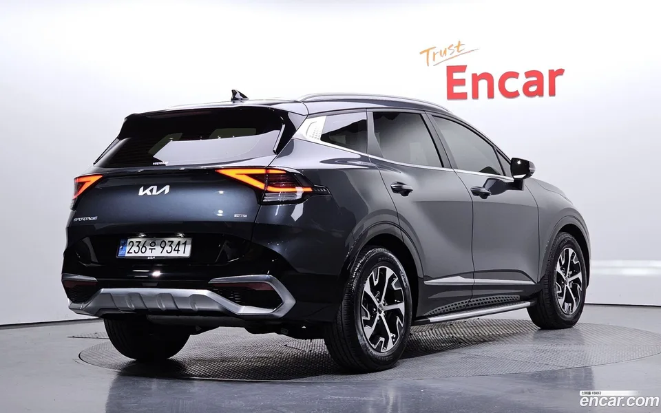 Kia Sportage Hybrid 2WD 2022 — миниатюра 2