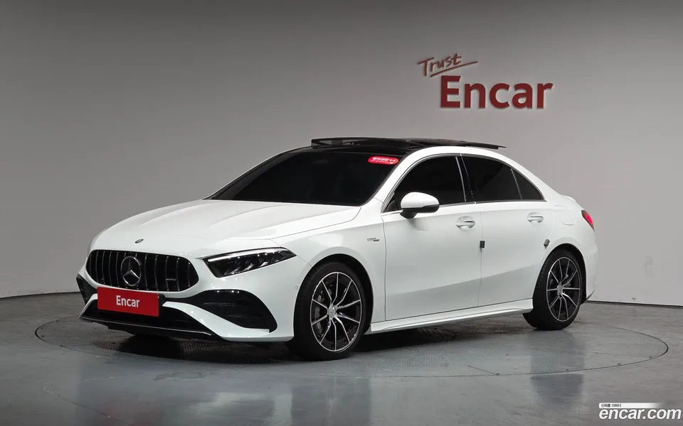 Mercedes-Benz A-Class AMG A35 4MATIC 2024 — фото 1, купить с доставкой в Москву