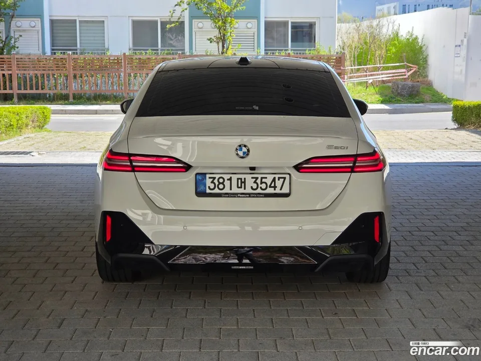 BMW 5 Series 520i M 2025 — миниатюра 4