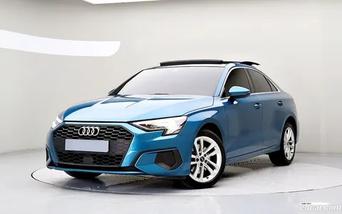 Audi A3 (8Y) 2023 купить в Москве