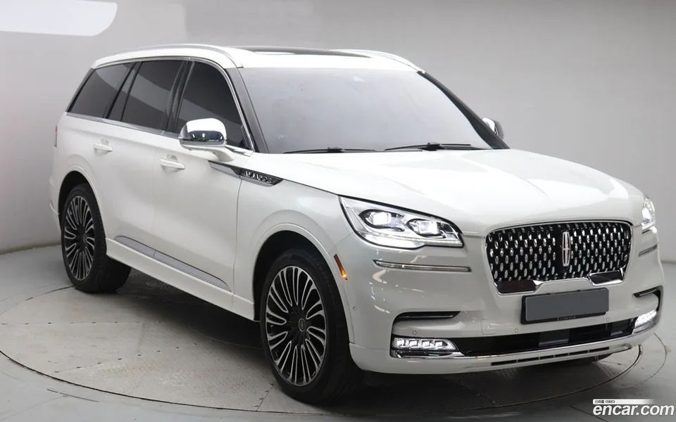 Lincoln Aviator 3.0 AWD 2022 — миниатюра 3