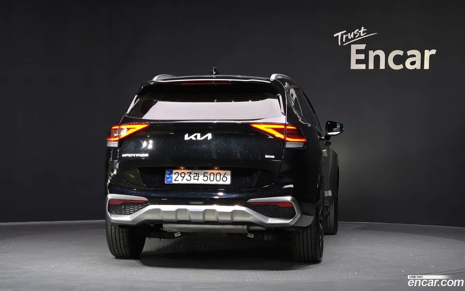 Kia Sportage Hybrid 2WD 2022 — миниатюра 4