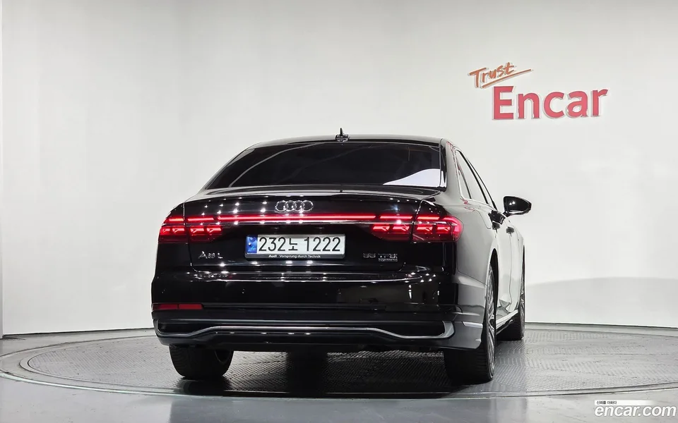 Audi A8 55 TFSI LWB 2023 — миниатюра 4