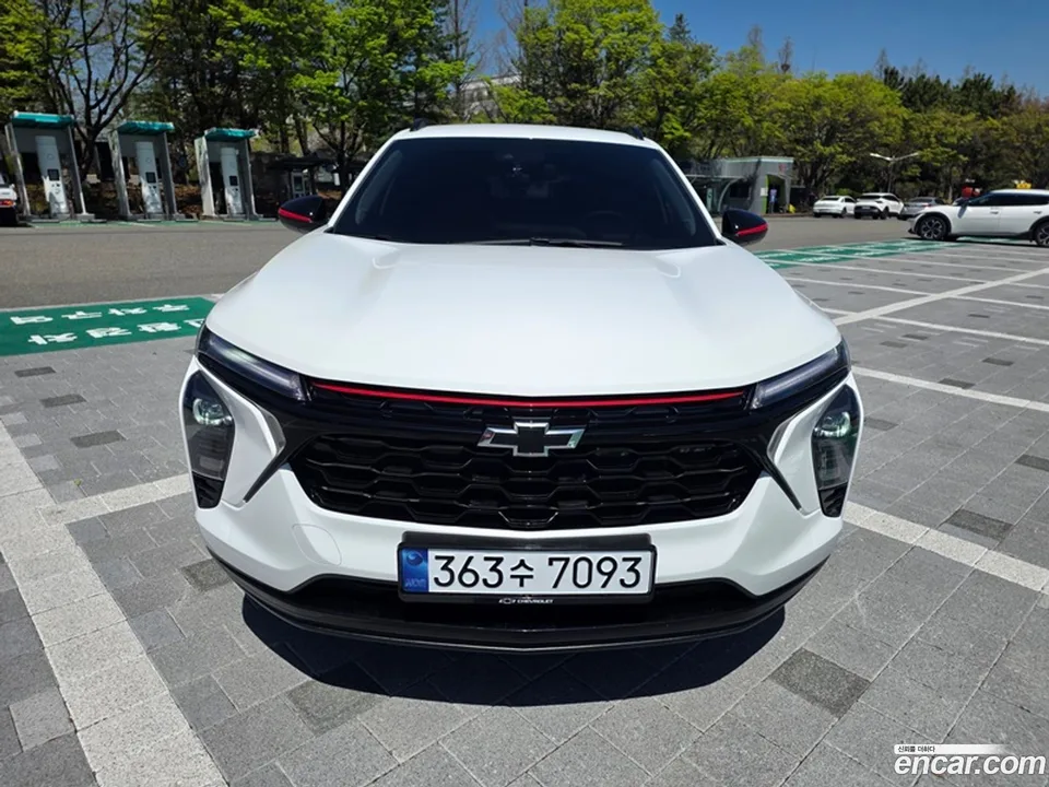 Chevrolet Trax Crossover 1.2 2025 — фото 1, купить с доставкой в Москву