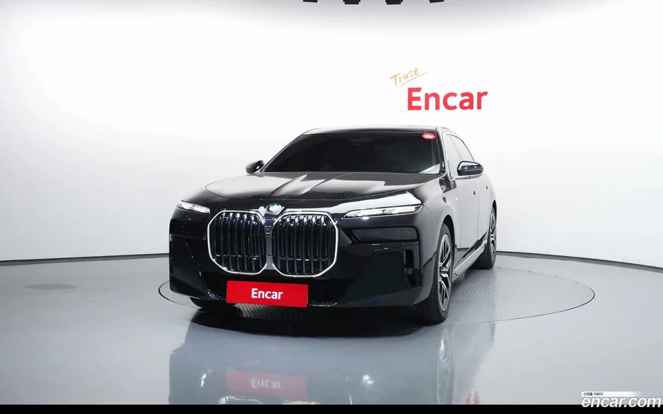 BMW 7 Series 740d xDrive M 2025 — миниатюра 3