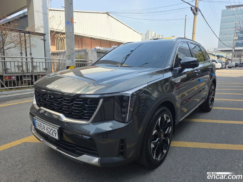 Kia Sorento 2.2 2WD 2024 — фото 1, купить с доставкой в Москву