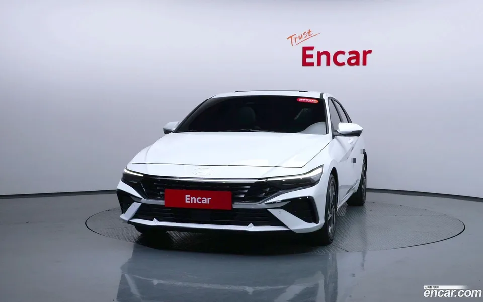 Hyundai Avante CN7 1.6 2024 — thumbnail 3