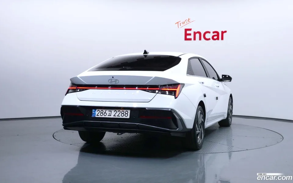 Hyundai Avante CN7 1.6 2024 — thumbnail 4