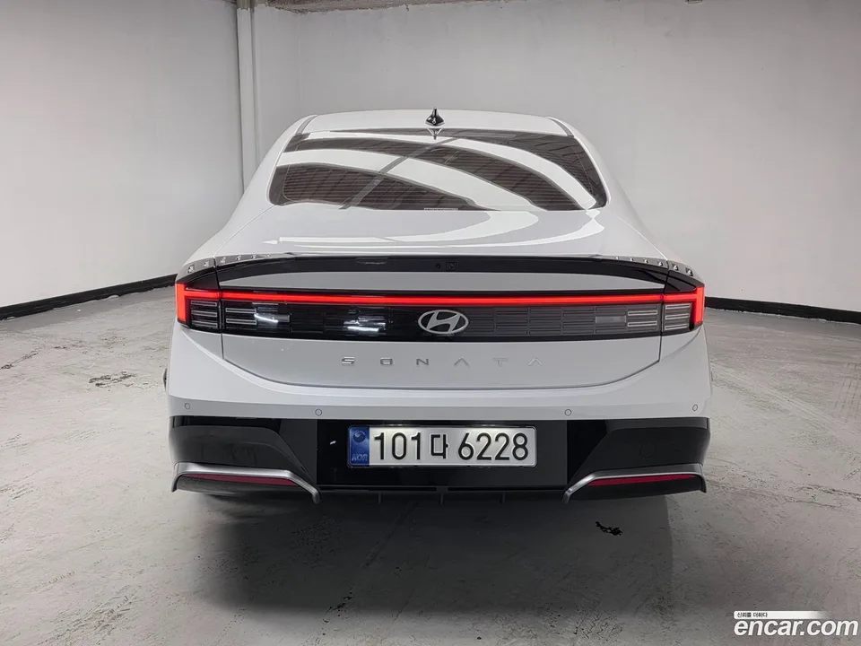 Hyundai Sonata The Edge 2.0 2026 — миниатюра 4