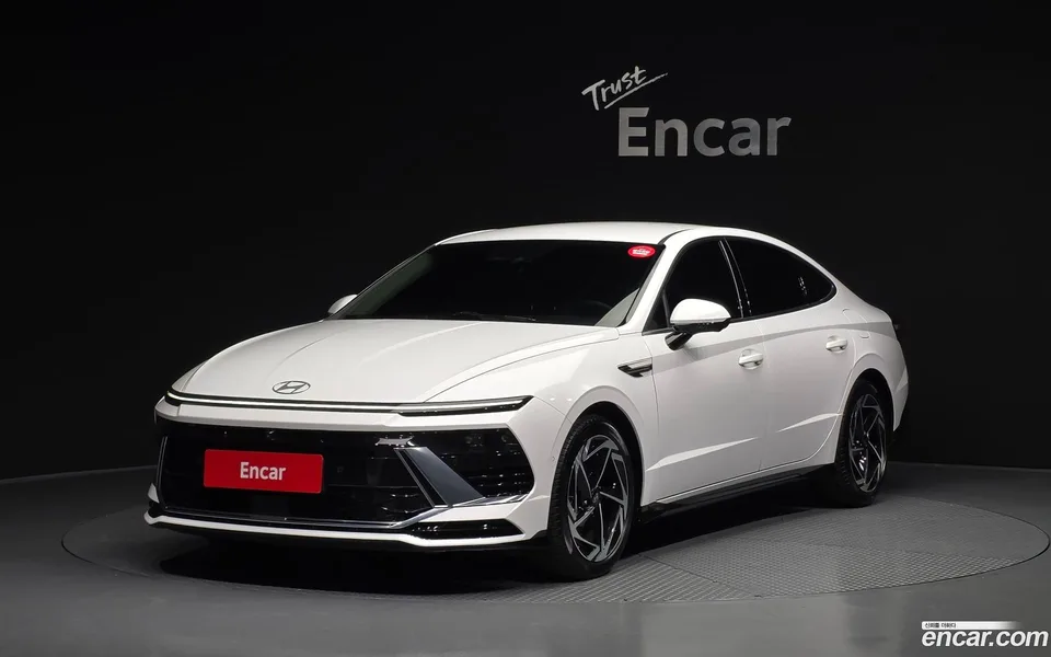 Hyundai Sonata The Edge Hybrid 2024 — фото 1, купить с доставкой в Москву