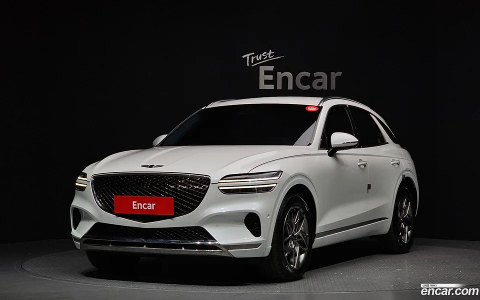 Genesis GV70 2.5T AWD 2022 — фото 1, купить с доставкой в Москву