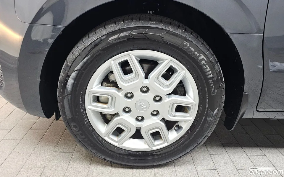 Hyundai Staria 5 2022 — миниатюра 5