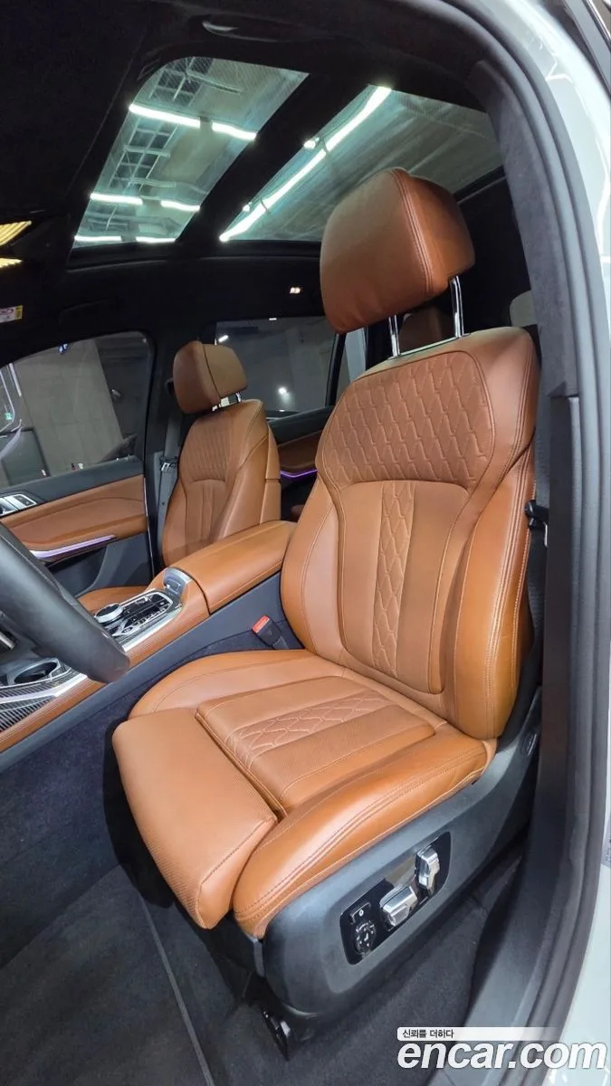 BMW X7 xDrive 40i M 6 2025 — миниатюра 2