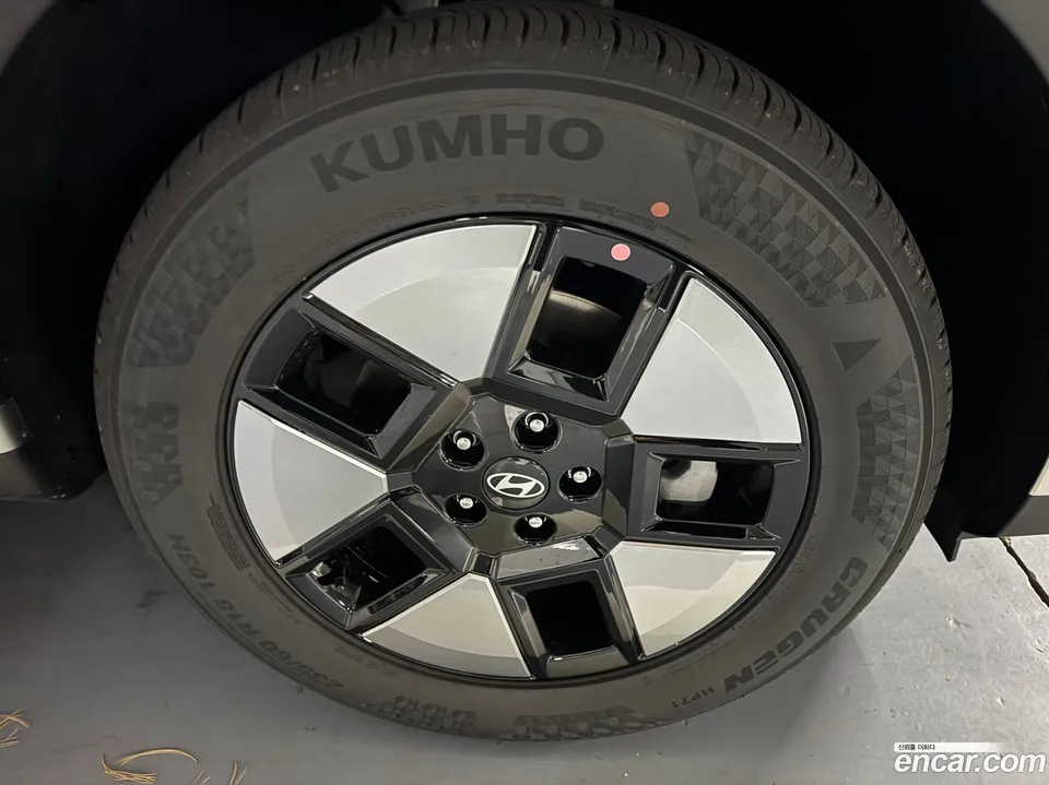 Hyundai SantaFe HEV 1.6 2WD 2025 — миниатюра 2
