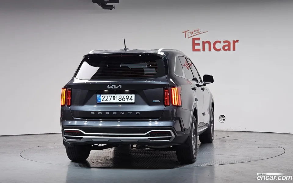 Kia Sorento HEV 1.6 2WD 2022 — миниатюра 4