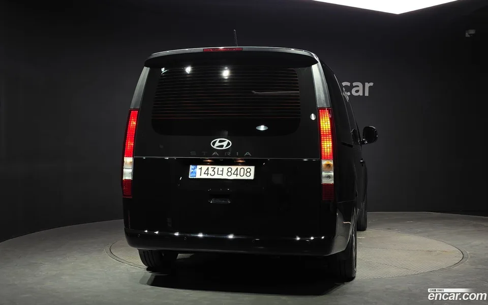 Hyundai Staria L3.5 9 2025 — миниатюра 4