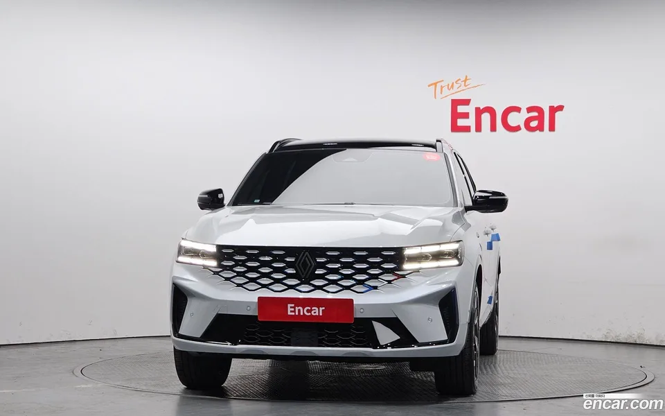 Renault Samsung Grand Koleos 1.5 E-TECH 2WD 2025 — миниатюра 3