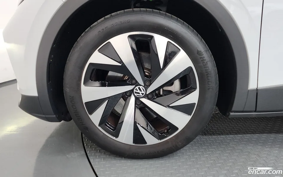 Volkswagen ID.4 2023 — миниатюра 2