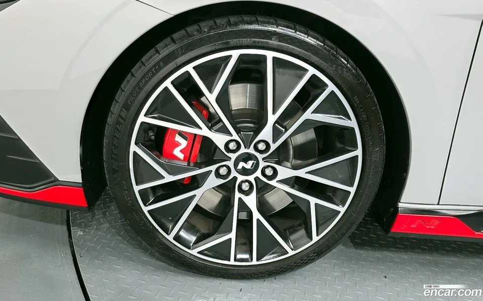 Hyundai Avante 2.0 N 2022 — миниатюра 2