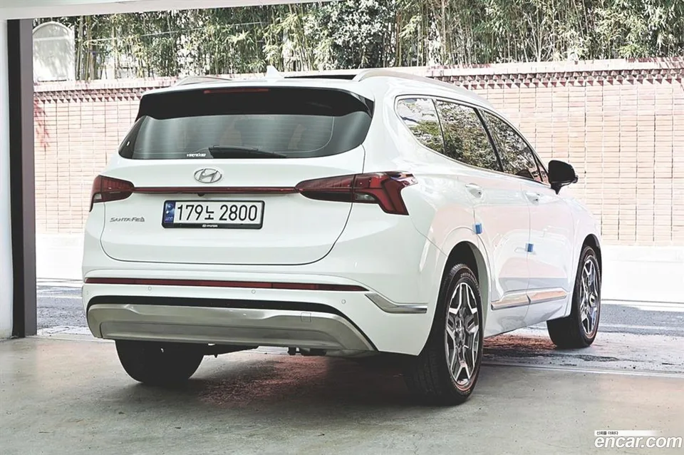 Hyundai SantaFe HEV 1.6 2WD 2023 — миниатюра 3