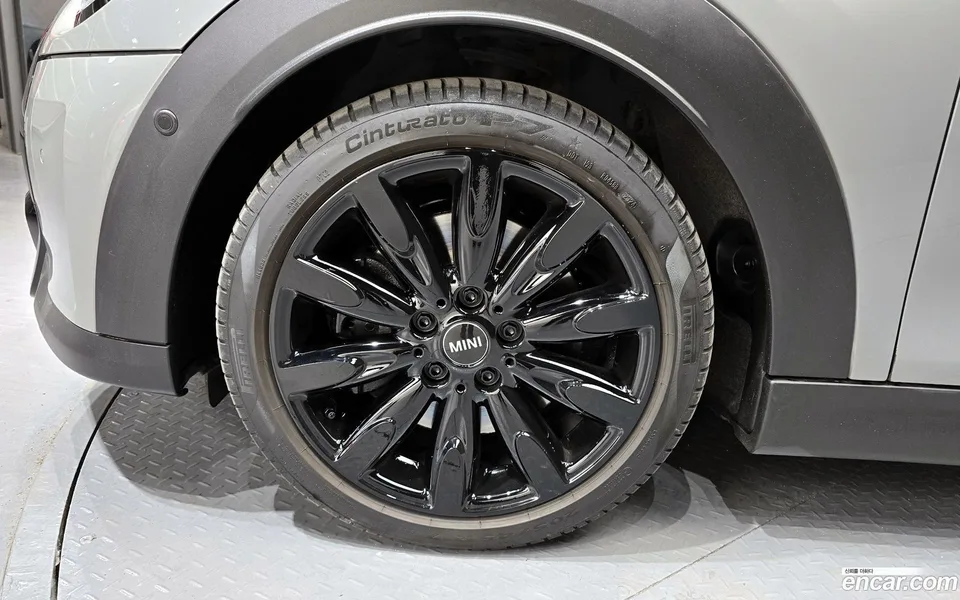 MINI Cooper S 2022 — миниатюра 5