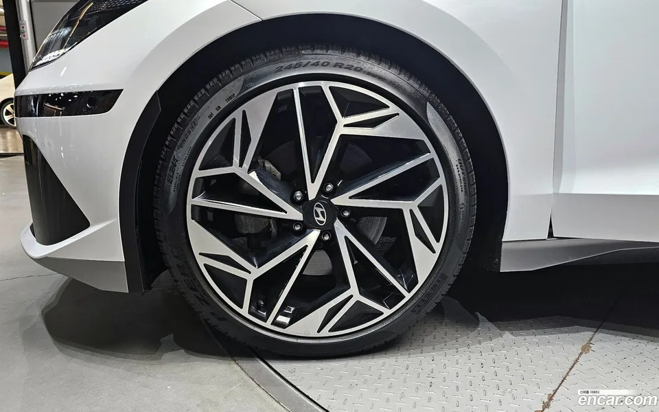Hyundai Ioniq 6 AWD 2022 — миниатюра 2