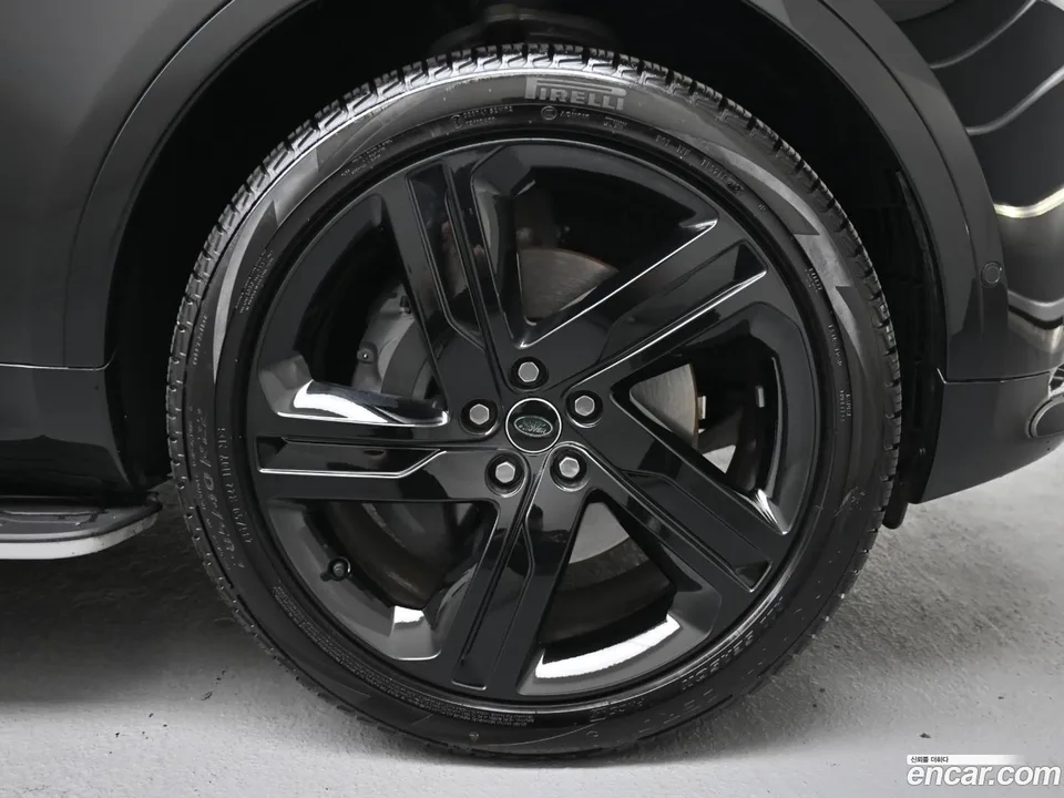 Land Rover Discovery D350 HSE 2025 — миниатюра 5