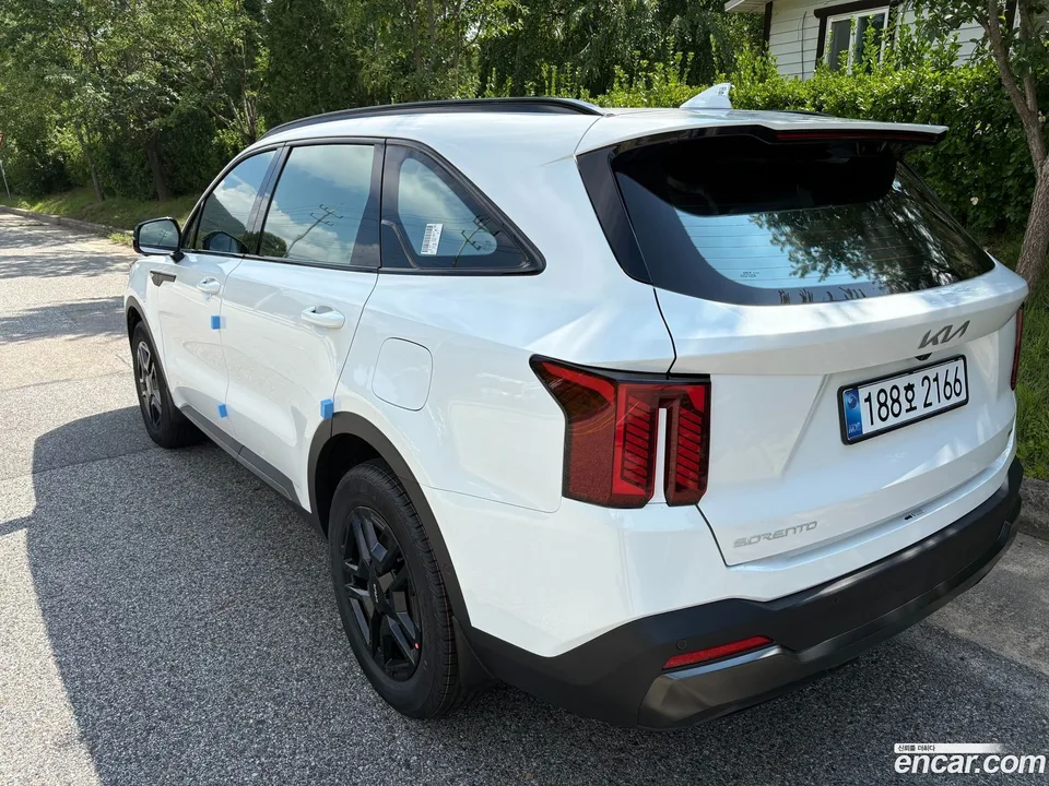 Kia Sorento HEV 1.6 2WD 2025 — фото 1, купить с доставкой в Москву