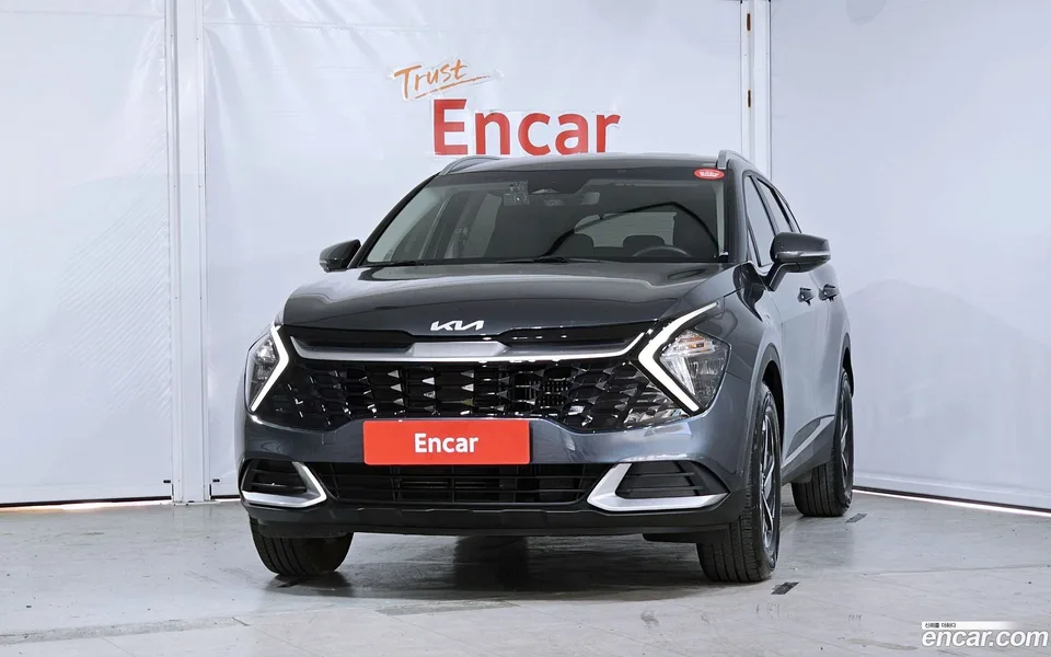 Kia Sportage Hybrid 2WD 2024 — миниатюра 3