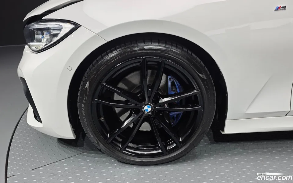 BMW 3 Series 320d M 2022 — миниатюра 2