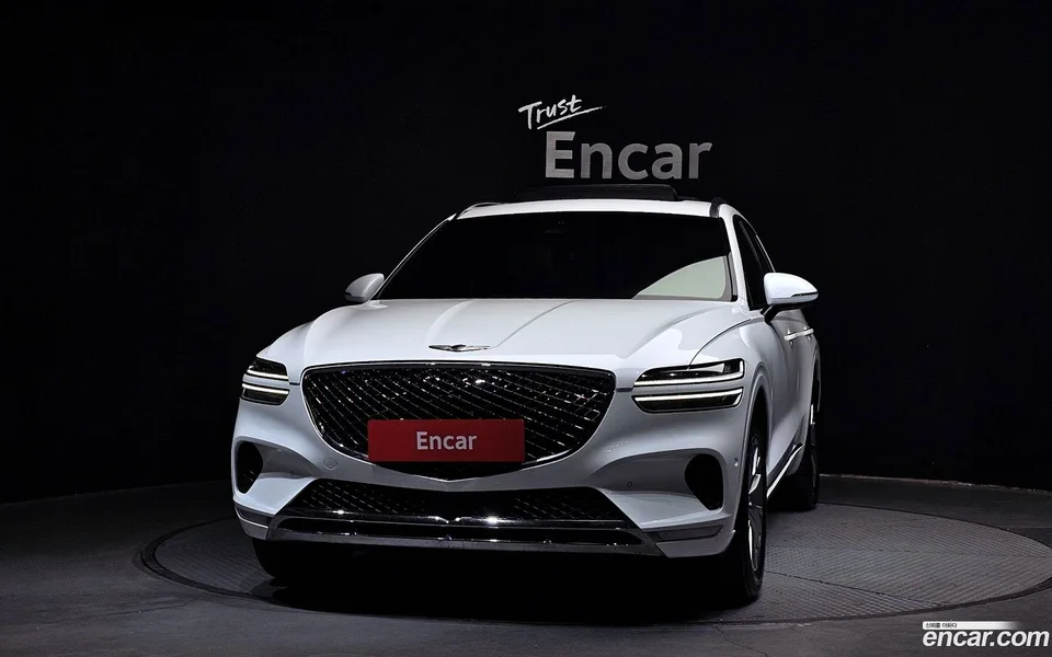 Genesis GV70 2.5T 2WD 2022 — миниатюра 3