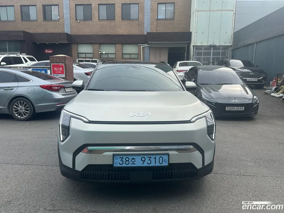 Kia EV3 2WD 2026 — миниатюра 3