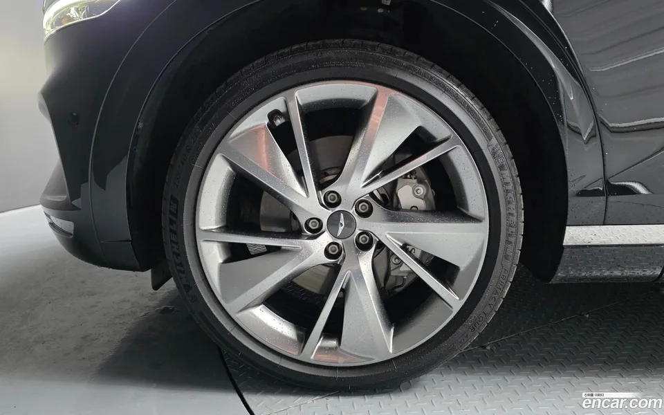 Genesis GV70 2.5T AWD 2022 — миниатюра 2
