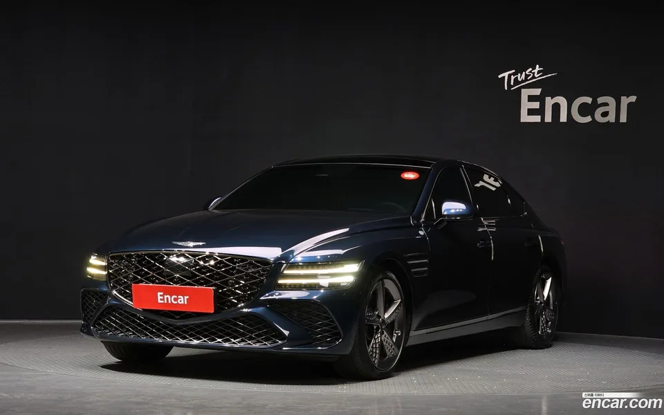 Genesis G80 2.5 AWD 2024 — photo 1, buy with delivery to Moscow