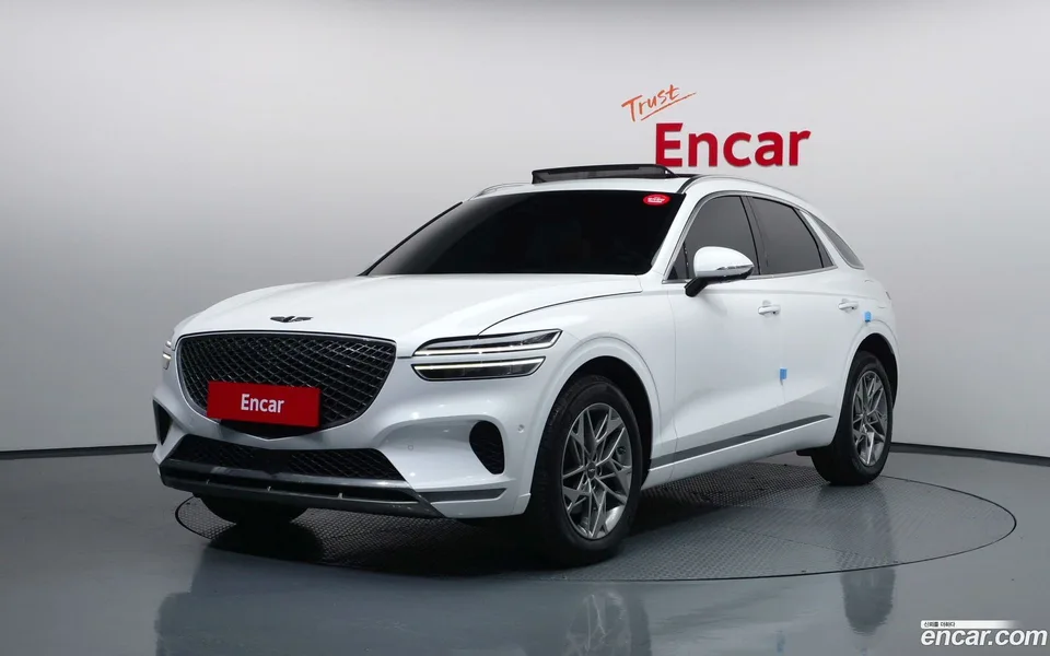 Genesis GV70 2.5T 2WD 2022 — фото 1, купить с доставкой в Москву