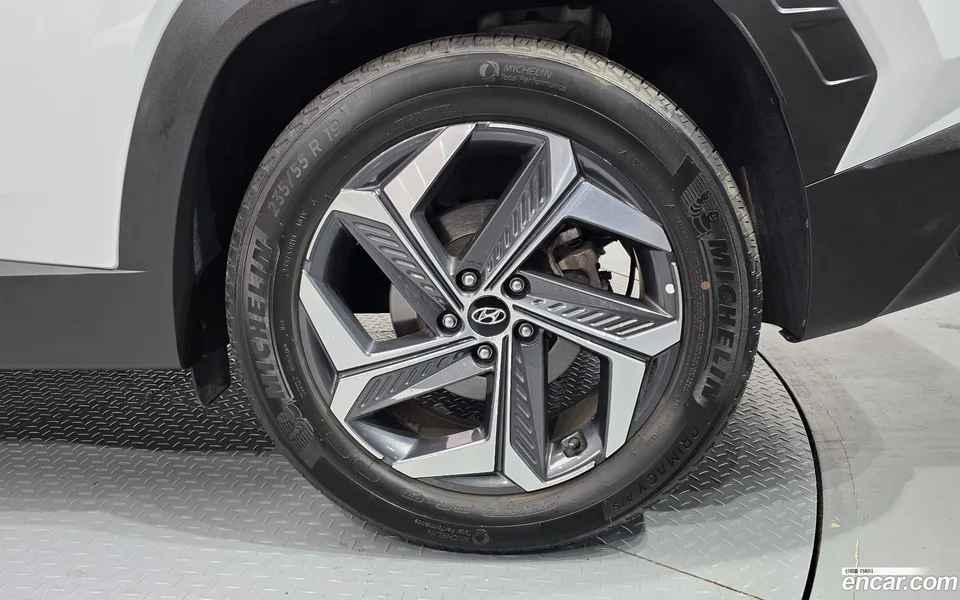 Hyundai Tucson 1.6 2WD 2022 — миниатюра 2