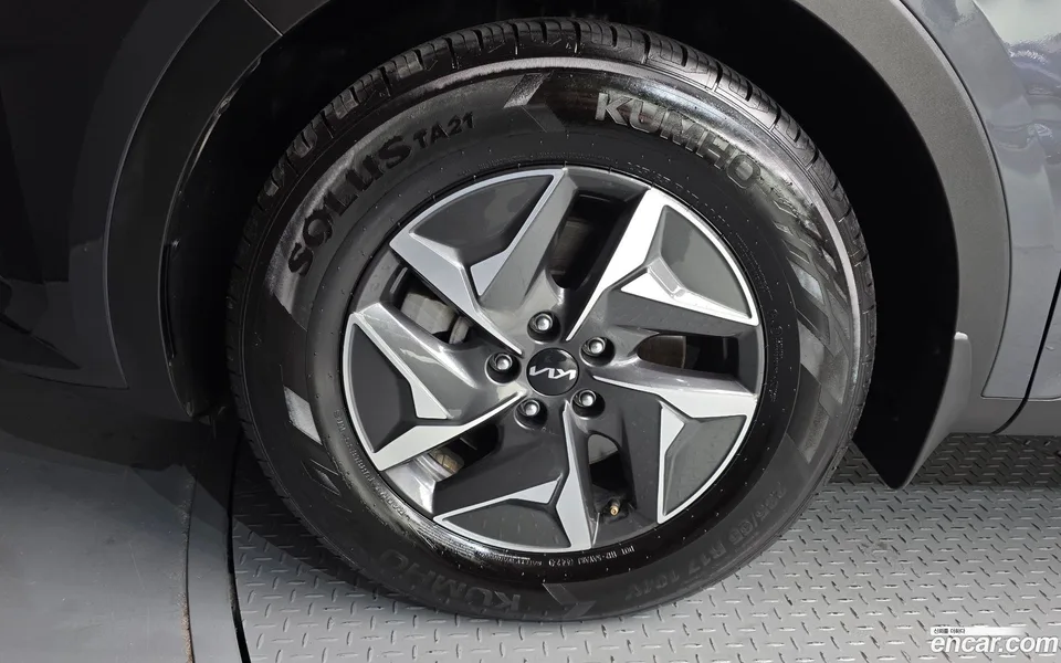 Kia Sorento HEV 1.6 4WD 2022 — миниатюра 2