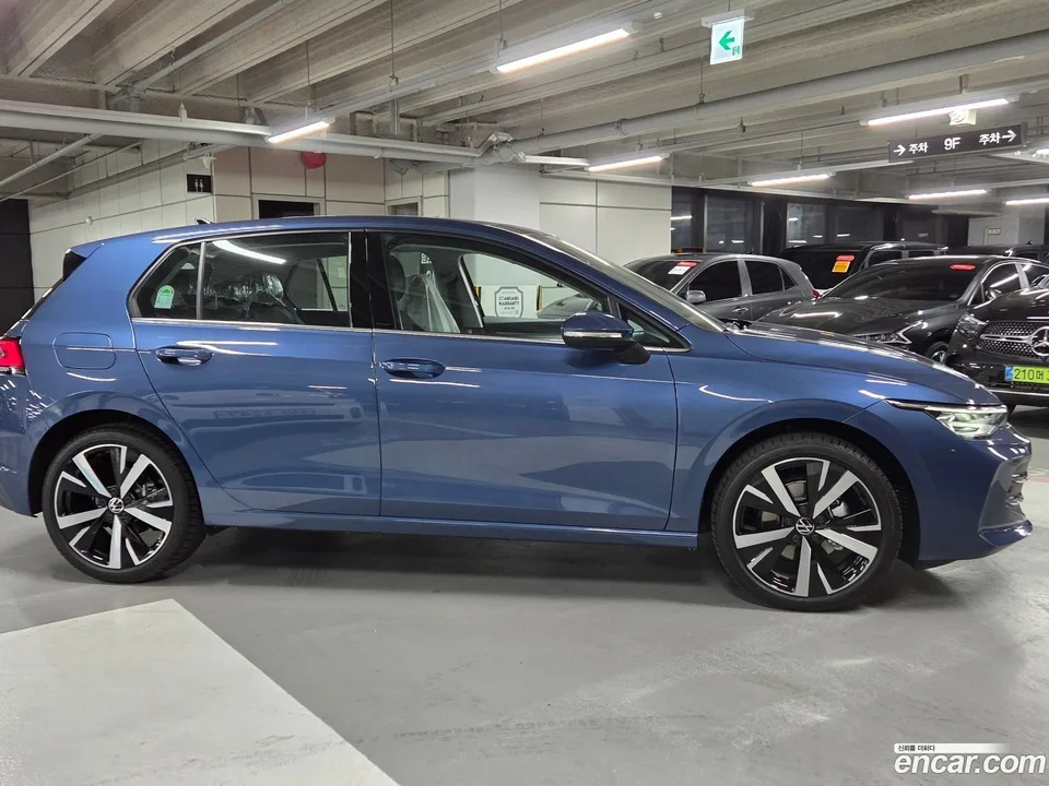 Volkswagen Golf 2.0 TDI 2026 — миниатюра 2