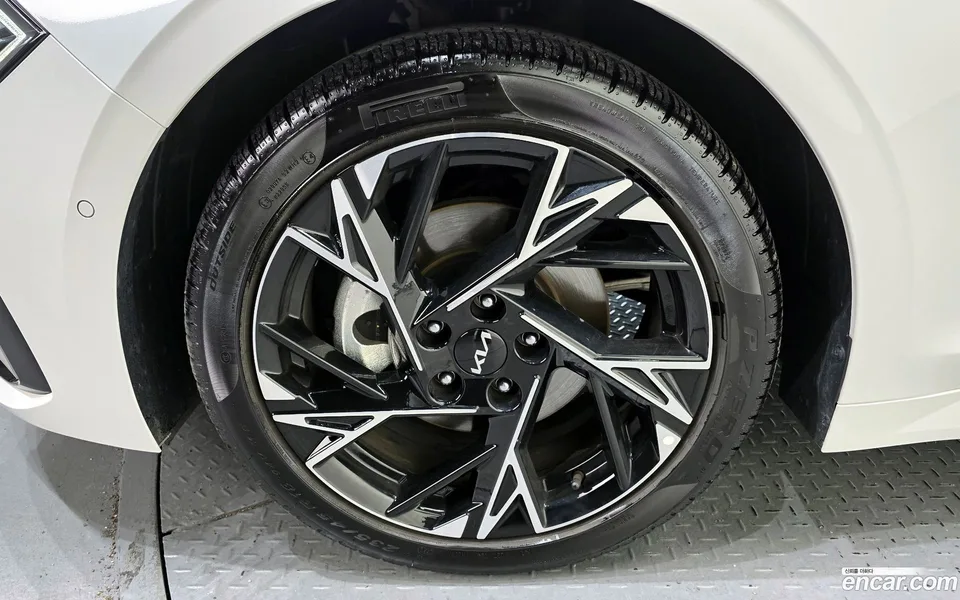 Kia K5 1.6 2025 — миниатюра 2